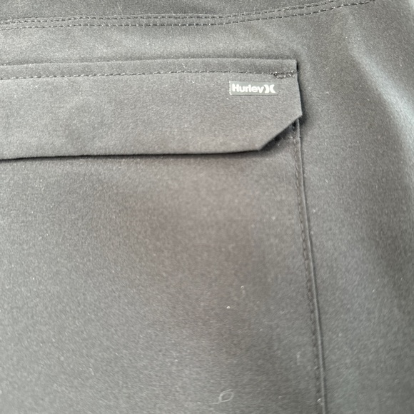 NWT-Hurley Phantom board shorts. - Picture 6 of 7